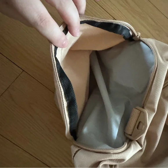 Adidas Defender 5 Small Duffel/Gym Bag - Picture 5 of 10